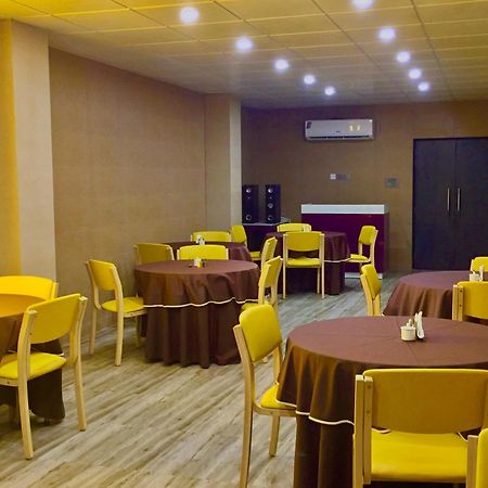 Ace Prime Hotel Grander Noida Exterior foto