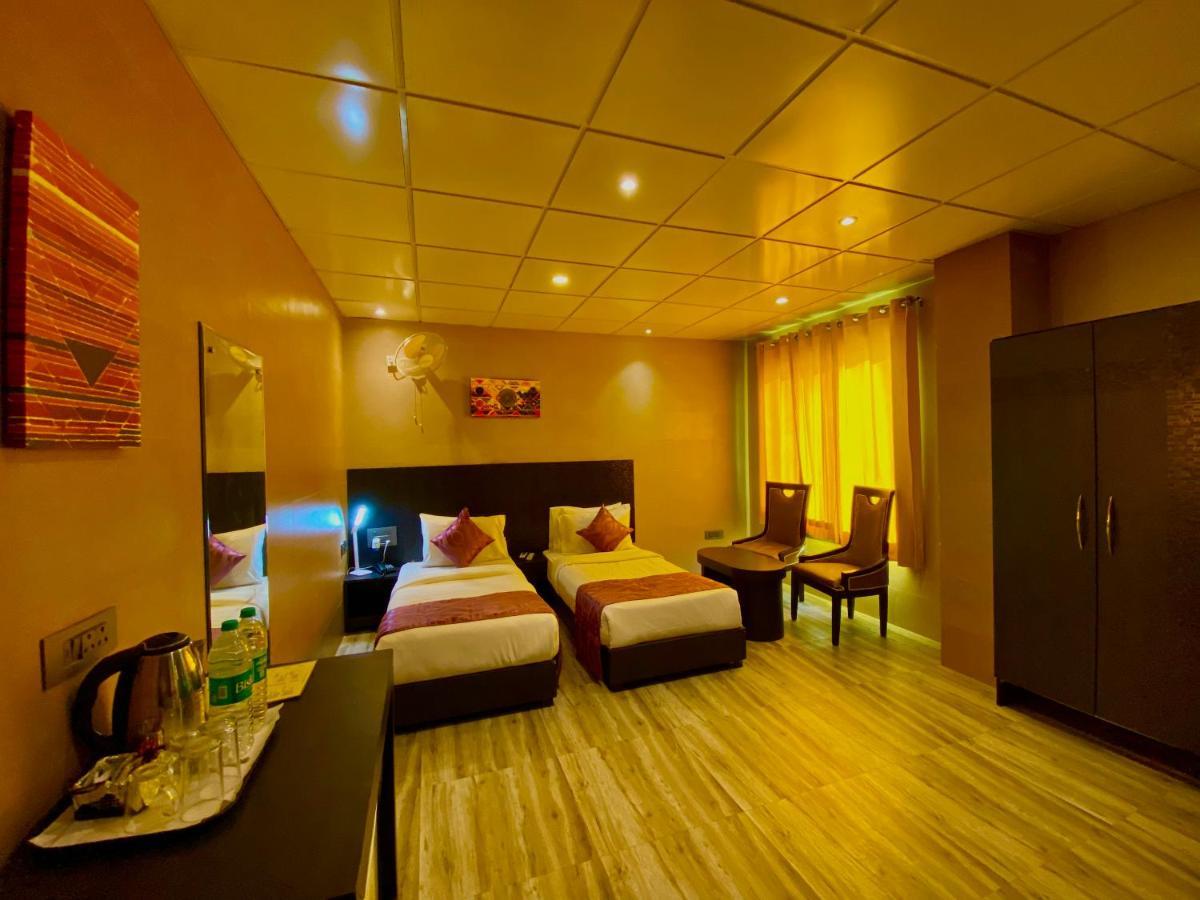 Ace Prime Hotel Grander Noida Exterior foto