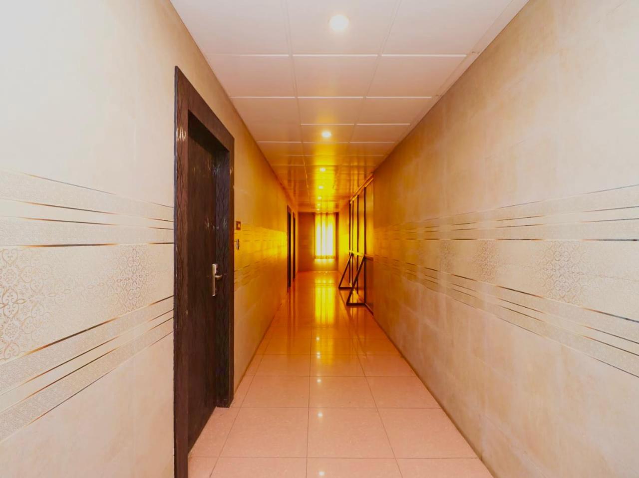 Ace Prime Hotel Grander Noida Exterior foto