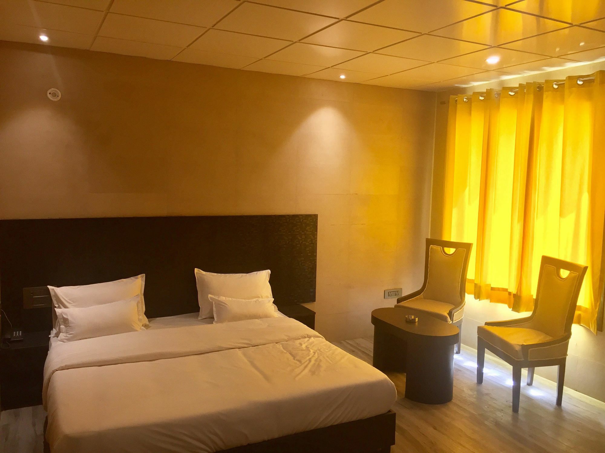 Ace Prime Hotel Grander Noida Exterior foto