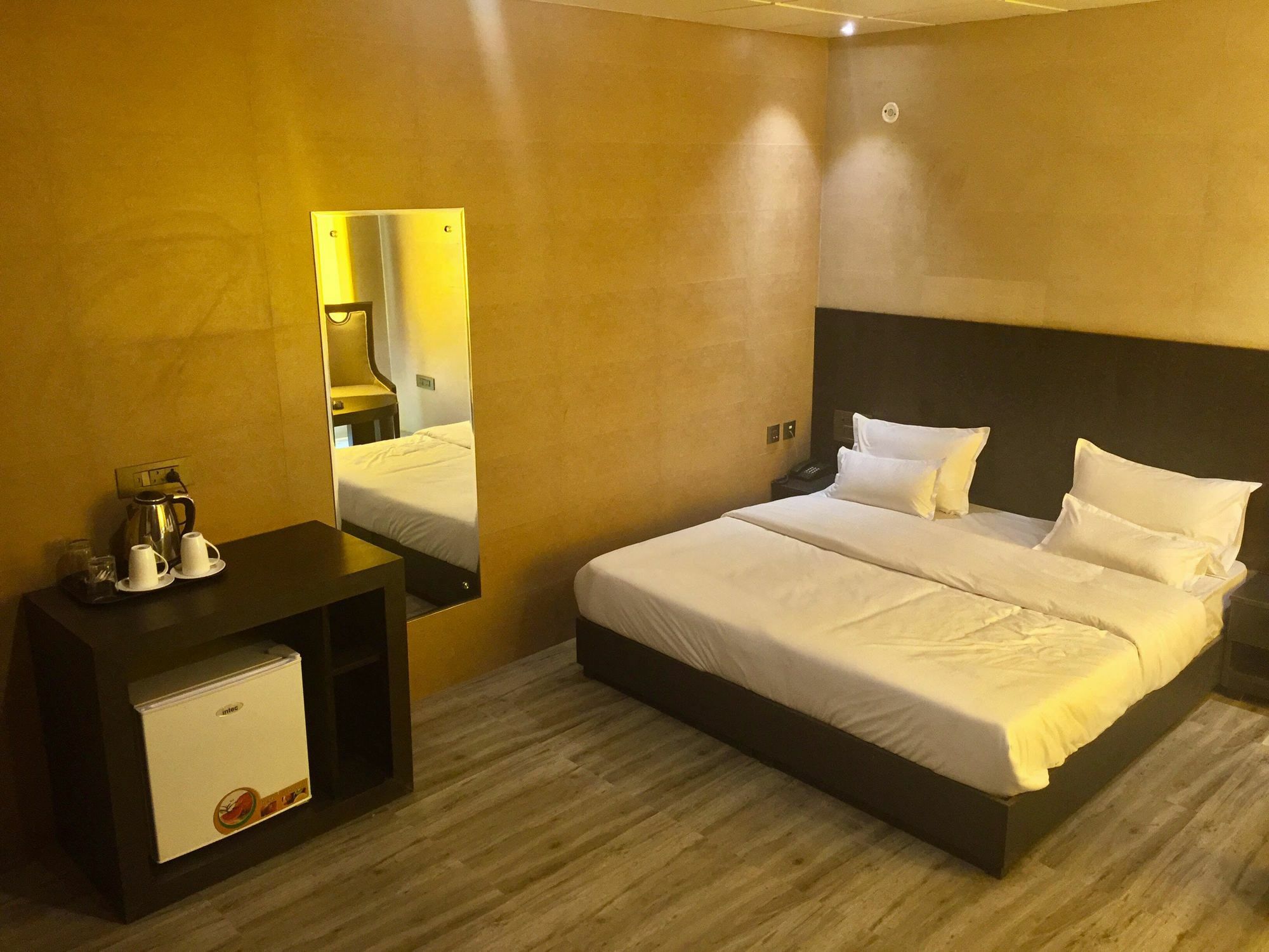Ace Prime Hotel Grander Noida Exterior foto