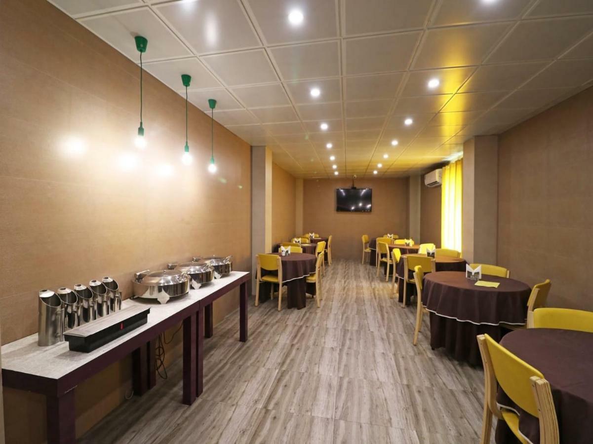 Ace Prime Hotel Grander Noida Exterior foto
